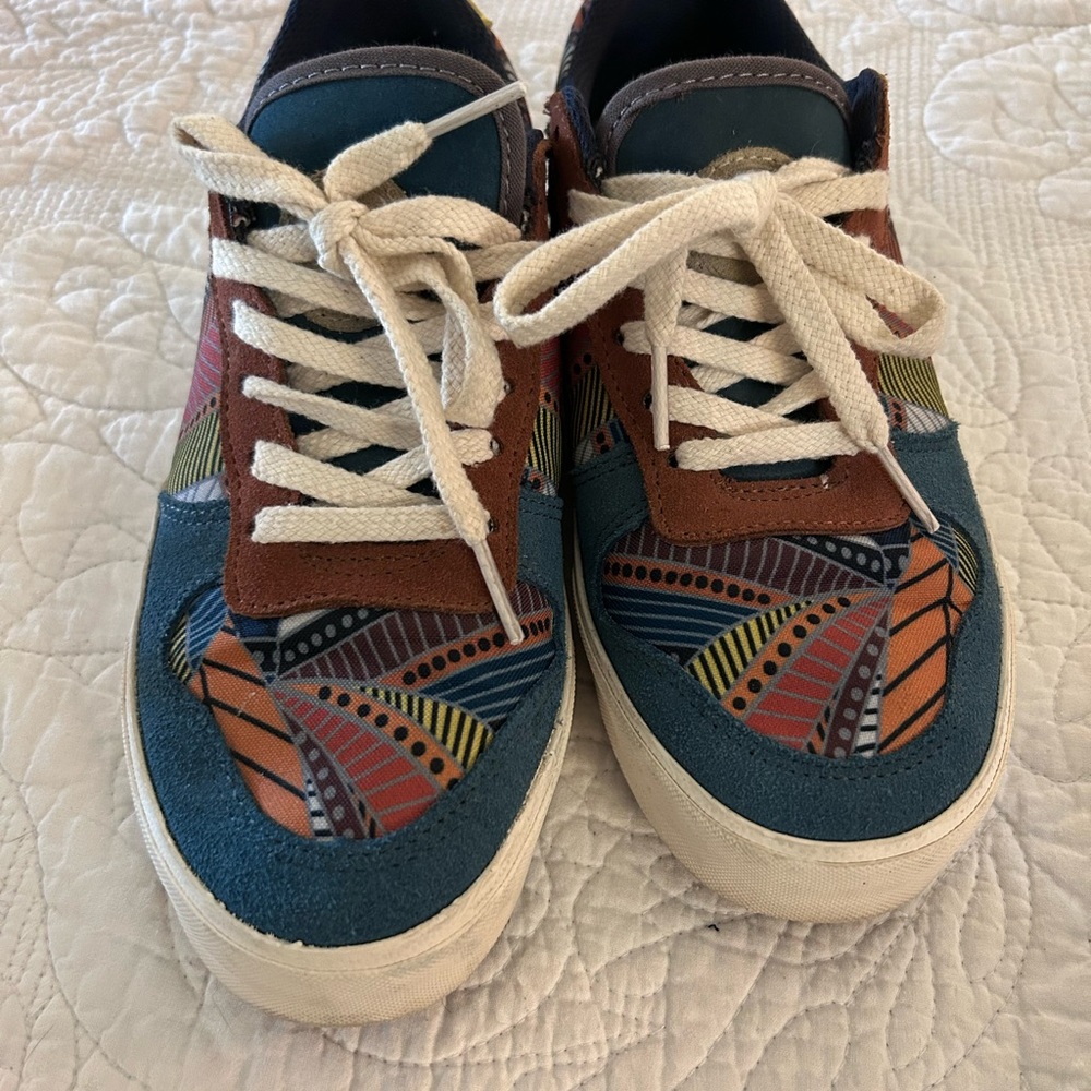 Inkkas Cyprus Ace Low Top Sneakers